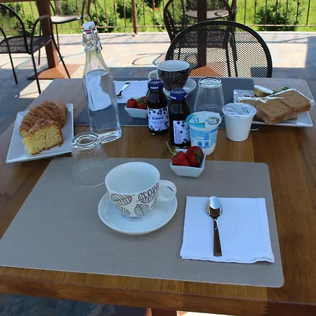 Ca Tognella 3* بيسكانتينا