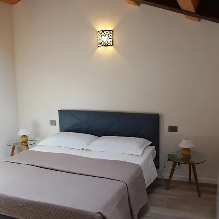 Ca Tognella Bed & Breakfast *